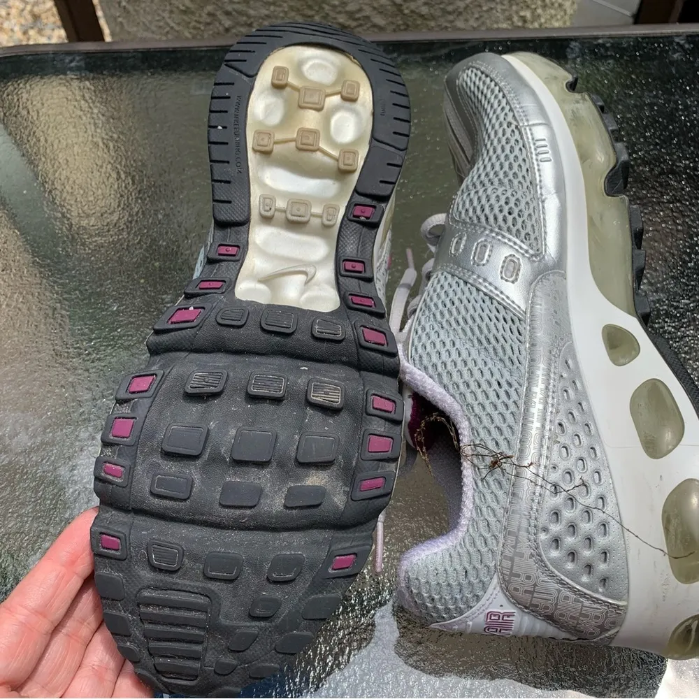 2008 ⚡Nike Max Air US size 10 Running Sneakers Shoes 318163-051 - Image 6