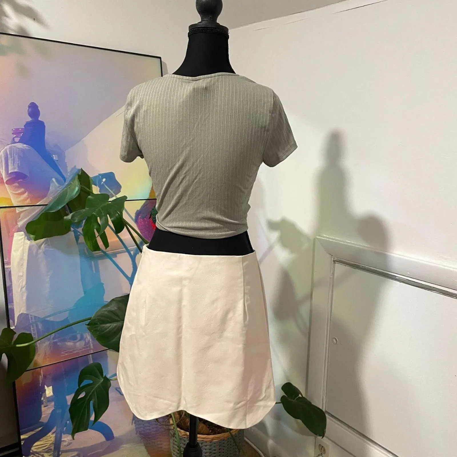 windsor green crop top size medium - Image 3