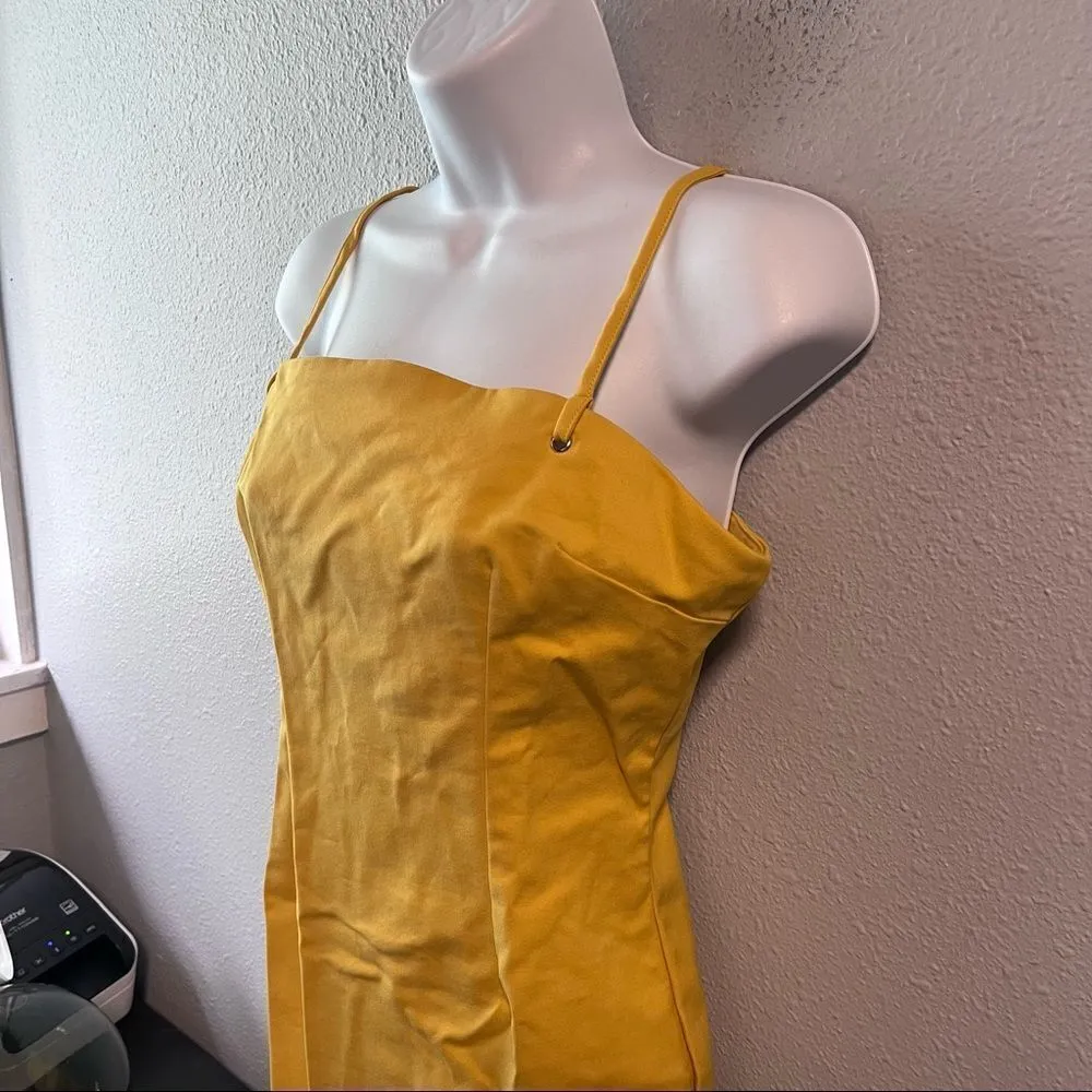 superdown  Yellow Bodycon Dress - Image 3
