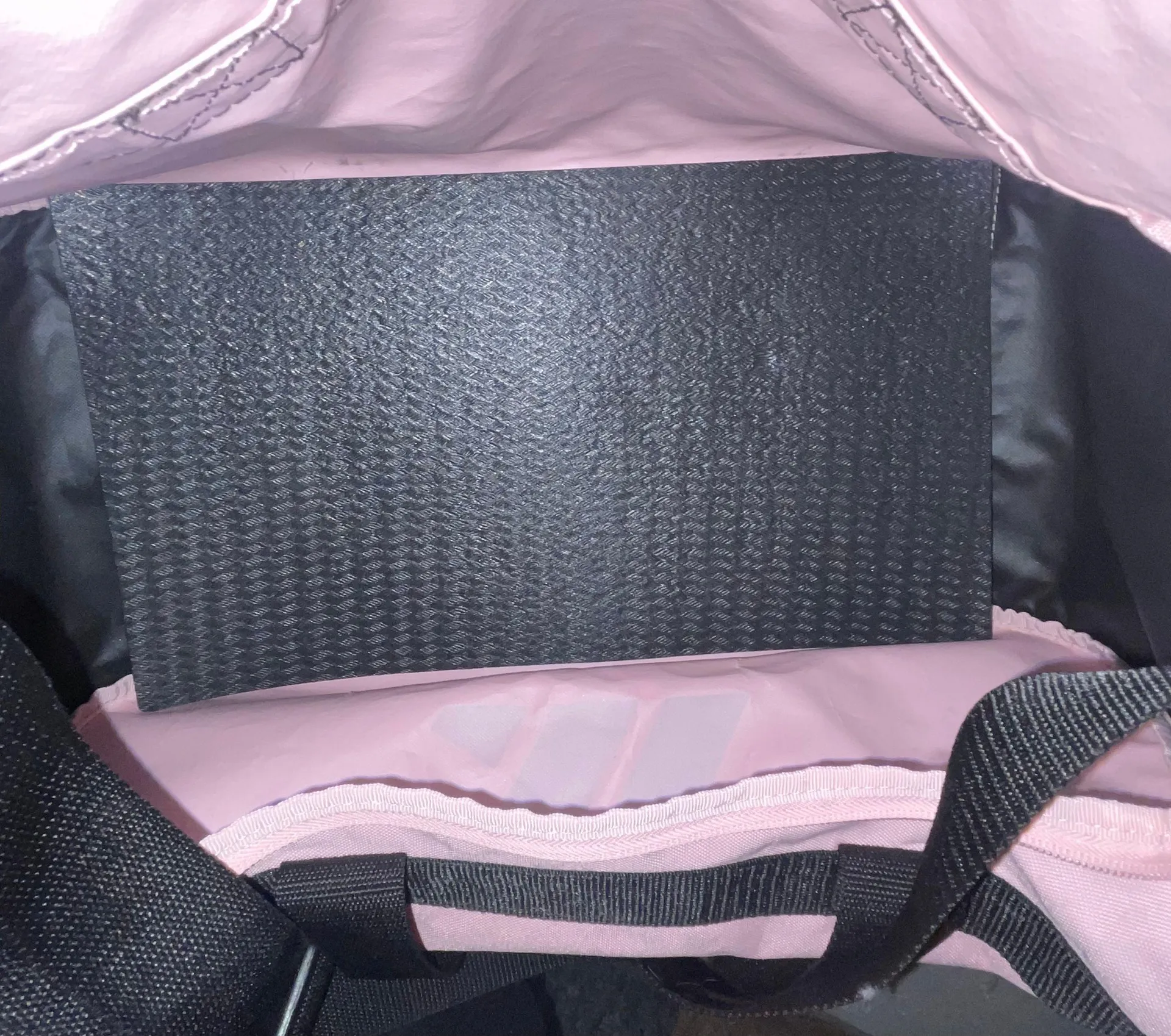 Adidas Pink Duffle Bag - Image 8