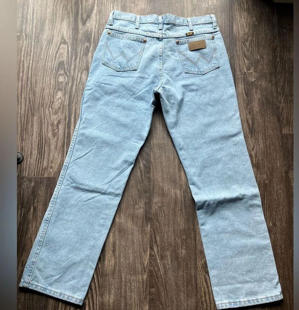 Light Wash Jeans 30x33 new - Image 4