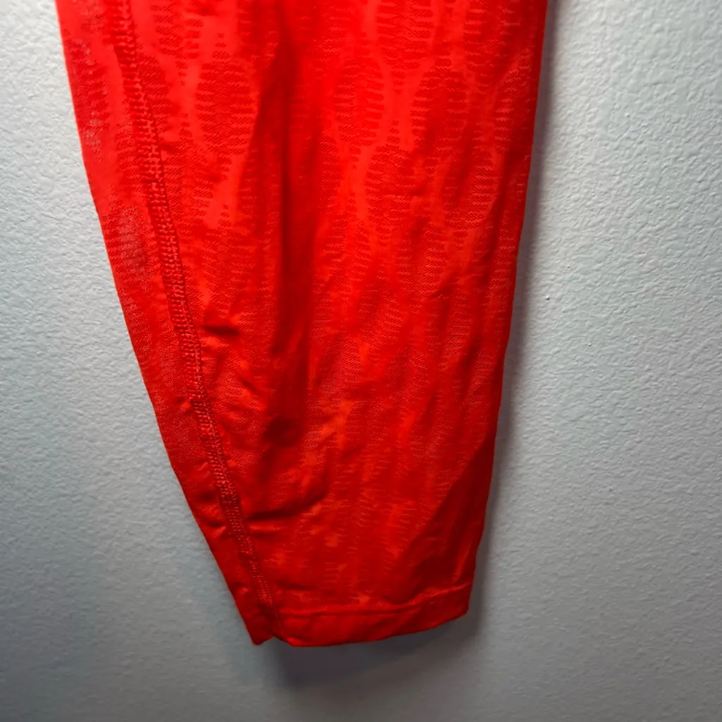 Savage X Fenty Women's Run 2 You High Waist Mesh Leggings Fire Engine Red Medium - Image 5