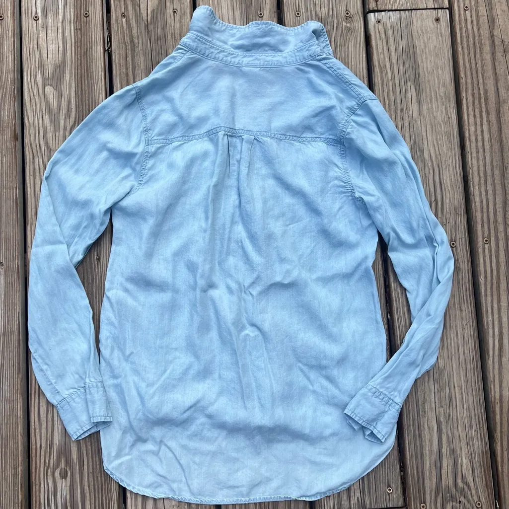 old navy | denim button up shirt | size medium lightweight denim top - Image 4