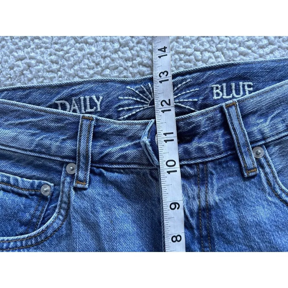 Daily Blue by Adriano Goldschmied Hype Classic Cropped Jean in Tahoe Size 29 - Image 9