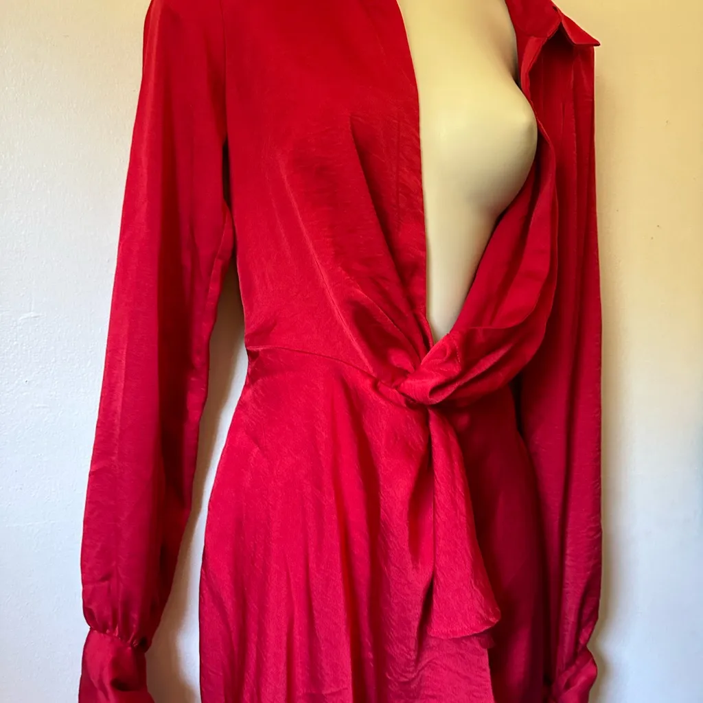 Elegant Red Long Sleeve Dress Size 0 - Image 8
