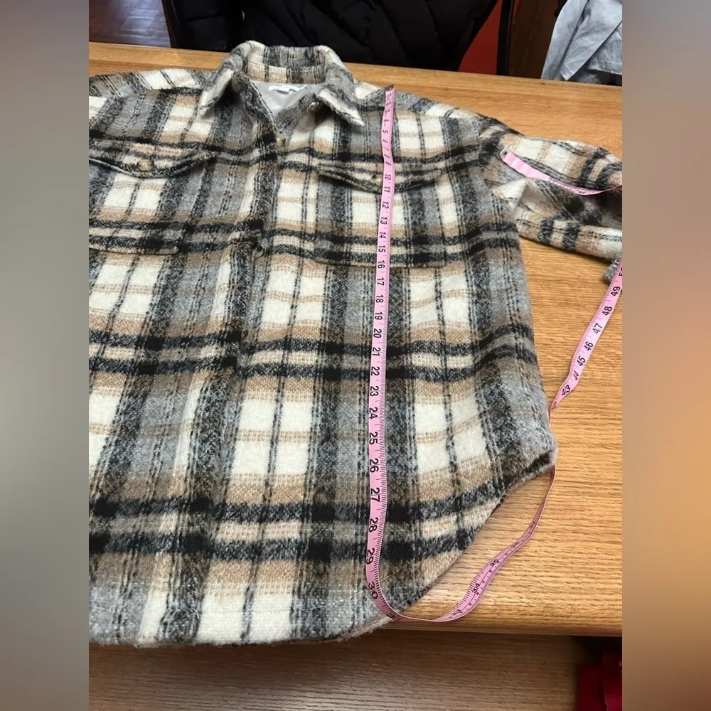 Good American NWOT plaid button down shacket size 1/2, 1X/2X, 26” p2p - Image 5