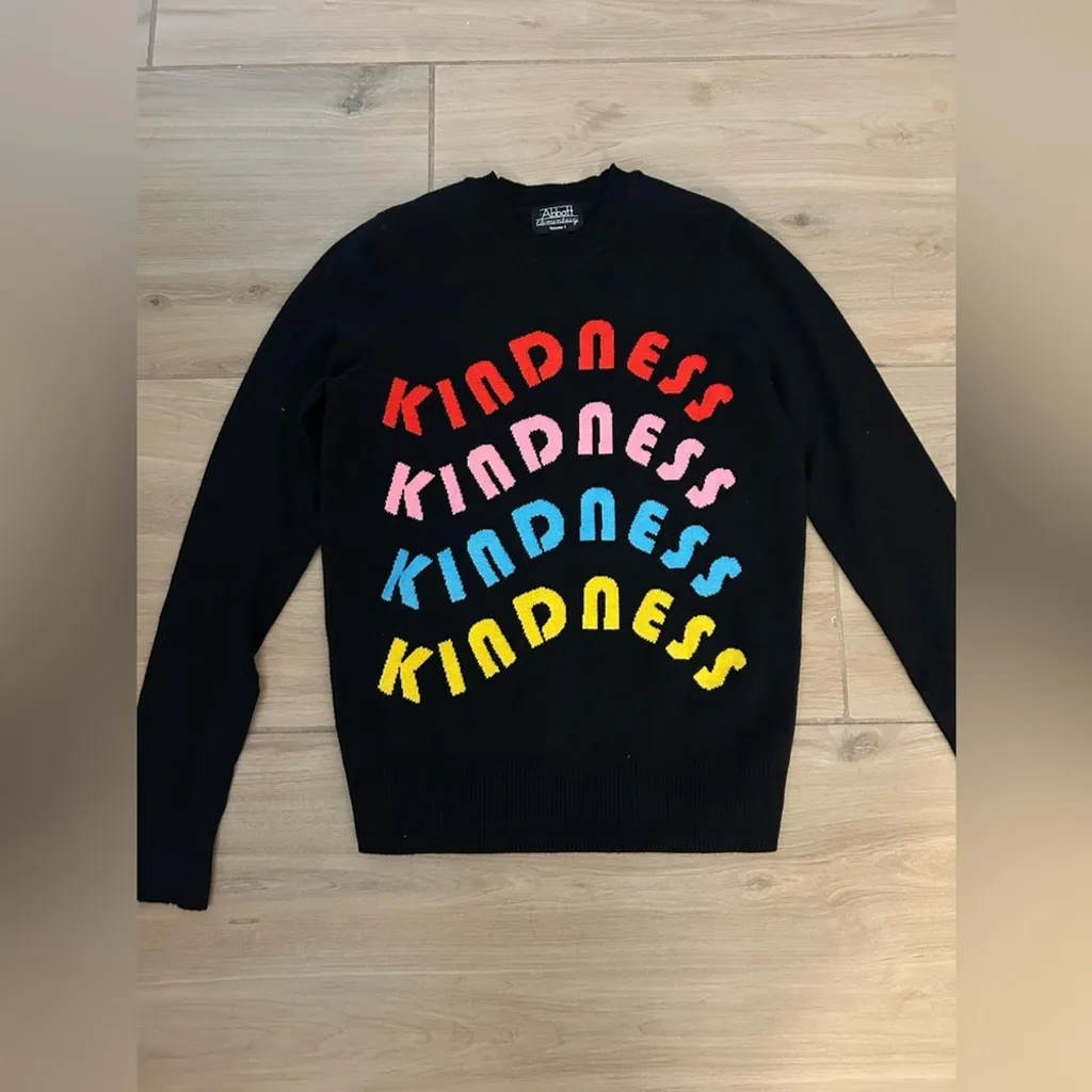 NEW ABBOTT ELEMENTARY Kindness Super Soft Pullover Sweater S $49 Black - Image 4