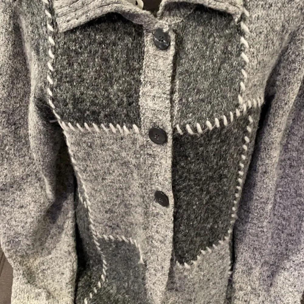 ALFRED DUNNER Gray Pattern Cardigan Size Medium - Image 2