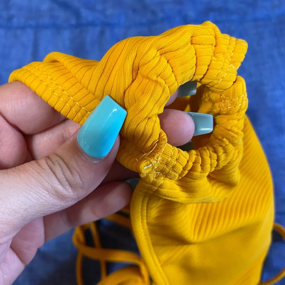 No Boundaries Yellow bikini top - Image 4