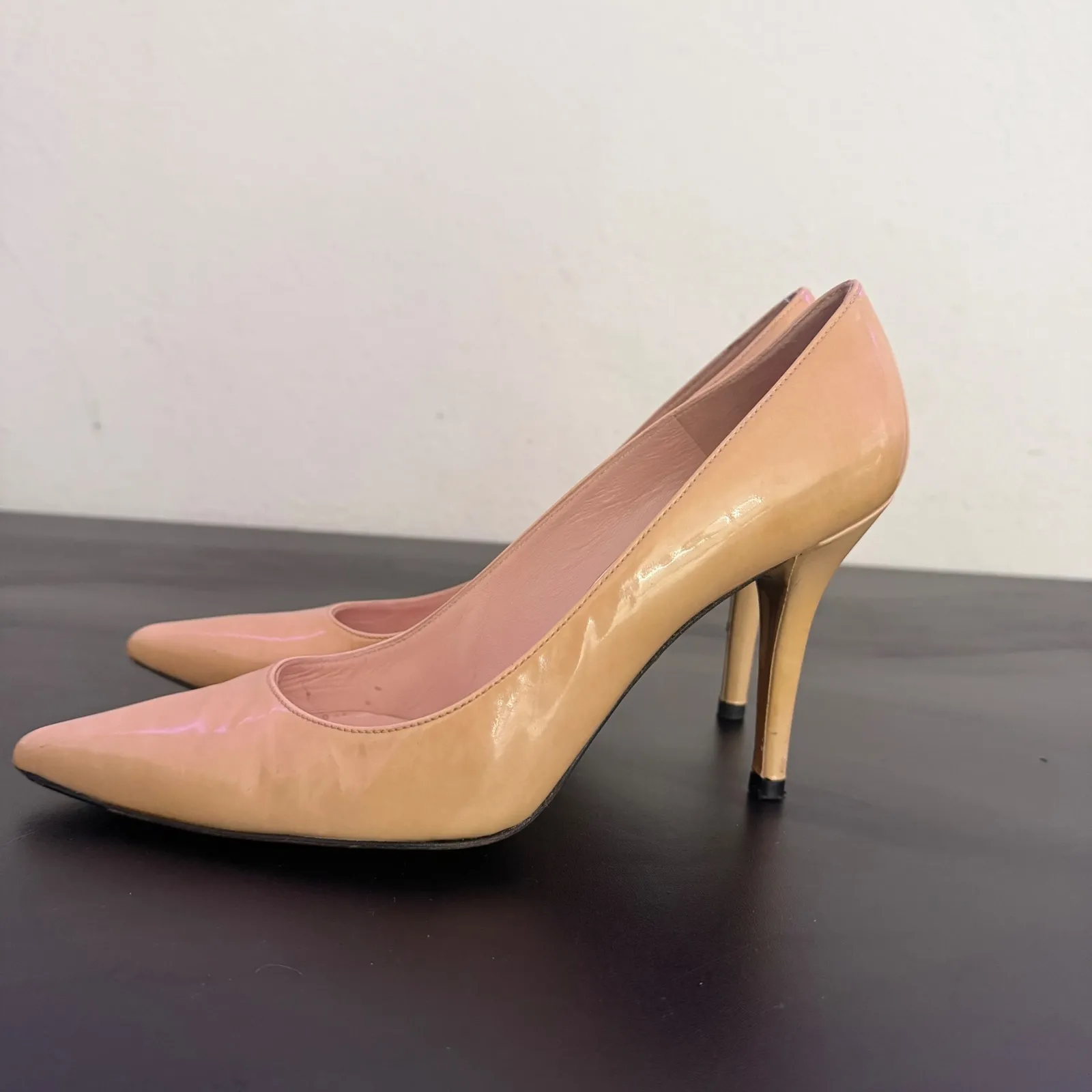 Stuart Weitzman Nude Patent‎ Leather Pointed Toe Pumps Women Size 8 High Heels - Image 12