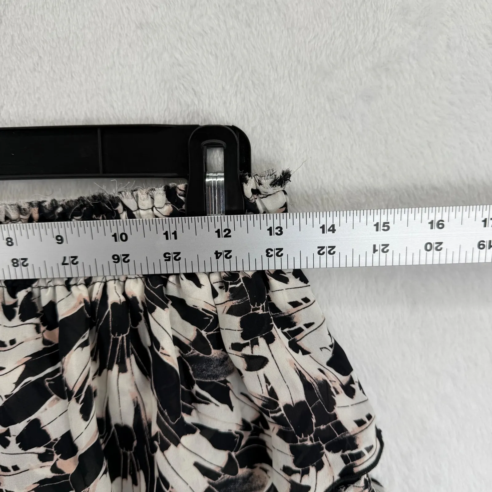 LoveShackFancy Skirt Size‎ 2 Mini Ruffle Tiered Black White Silk Floral READ - Image 2