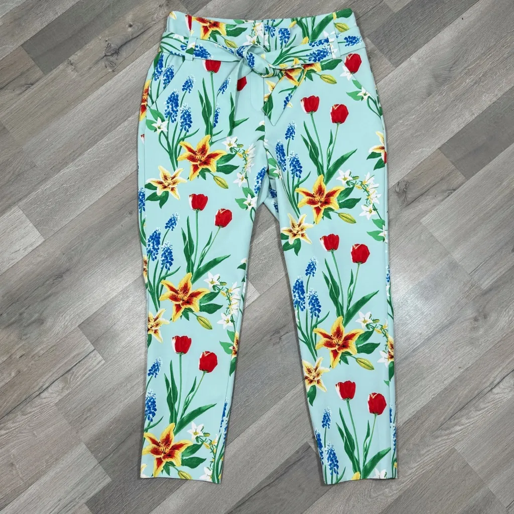 New York & Co. Multicolor Floral Print Signature Fit Straight Leg Crop Pants 12 Blue - Image 3