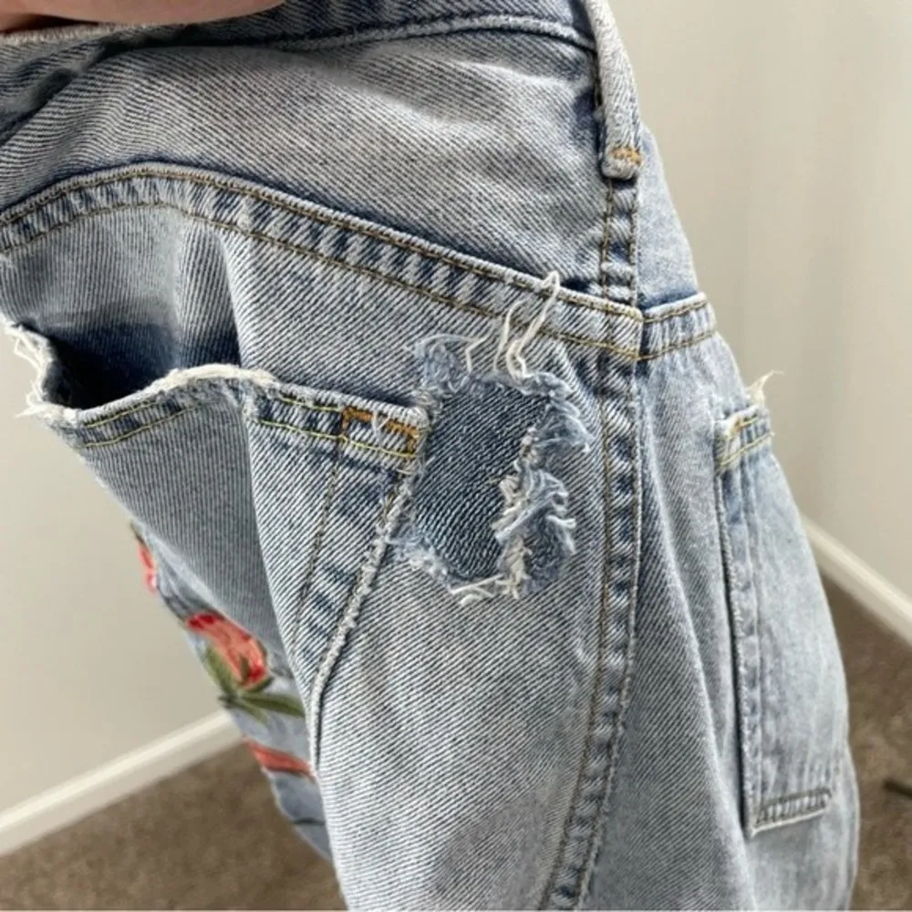 GRLFRND Denim Helena High-Rise Straight Jeans in Hall & Oats Size 26 Embroidered - Image 13