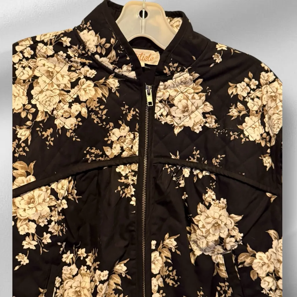 Listicle ‎ Floral Quilted Jacket - Image 2
