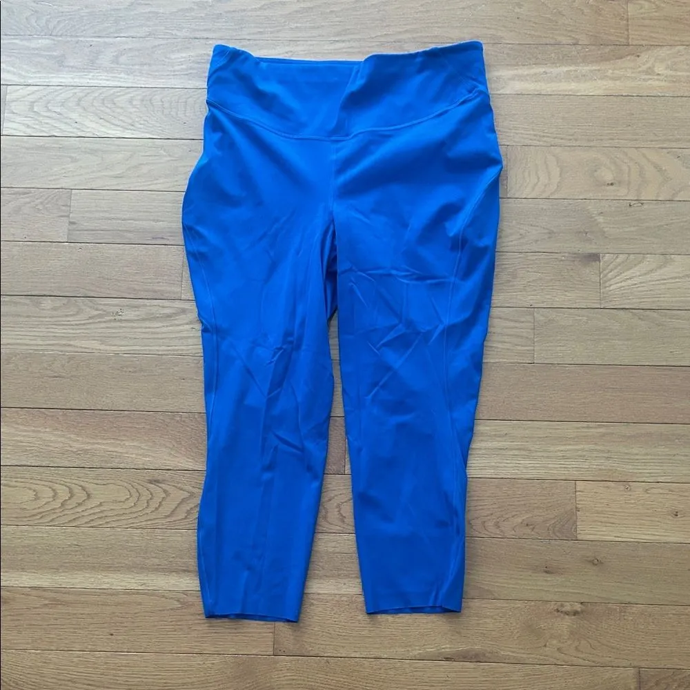 Lululemon Blue Base Pace HR Tight Cropped Crop Length 23” Women's Size 14 Royal - Image 4