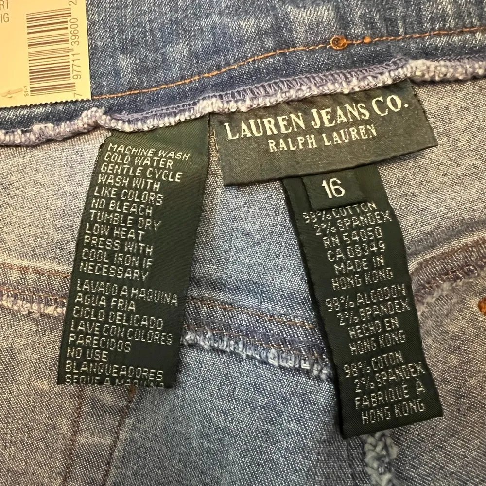 Lauren Jeans Co. Ralph Lauren Authentic Dry Goods Vintage Blue Denim Jean Shorts - Image 2