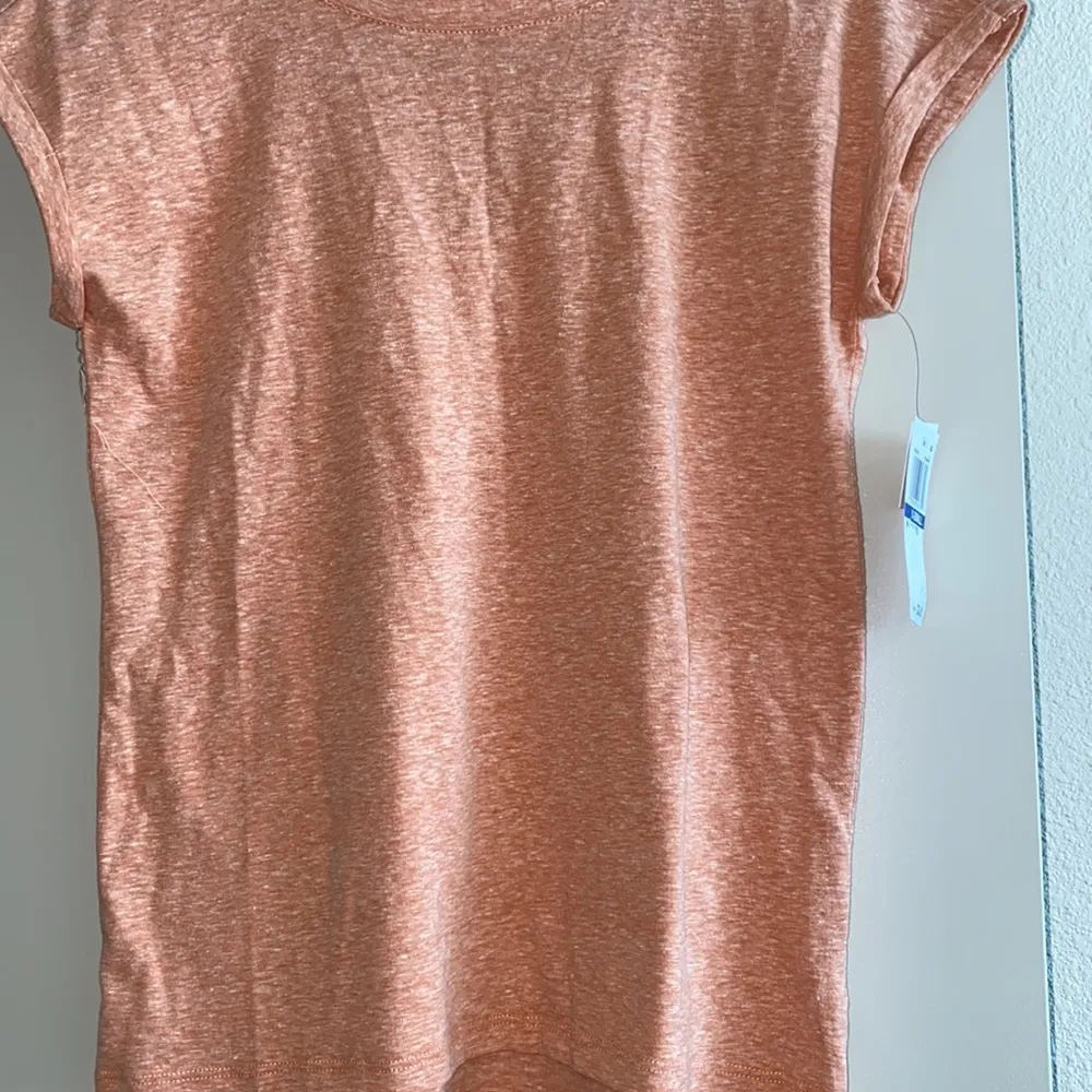Peach Colored T-shirt - Image 5