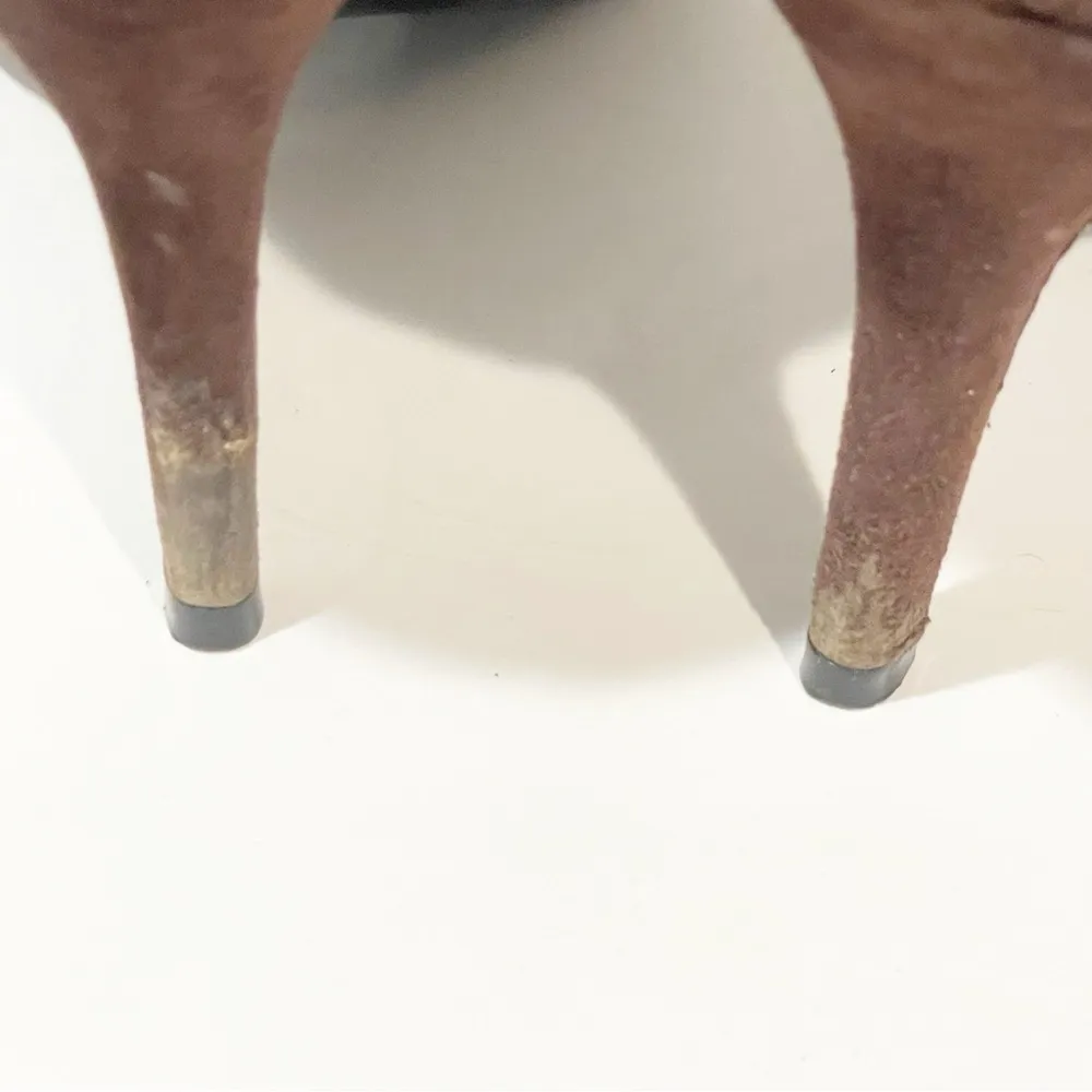 Gucci Chocolate Brown Suede Gold Trim Peep Toe Classic Pumps Heels Size 8.5 - Image 5