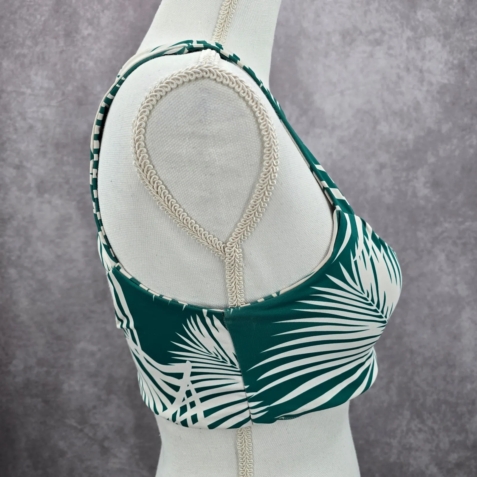 Green‎ White Tropical Leaf Cutout Padded Bikini Top Swimwear Medium - Image 2