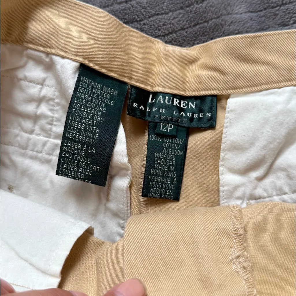 Vintage Lauren Ralph Lauren Tan Cotton Shorts Size 12P - Image 4