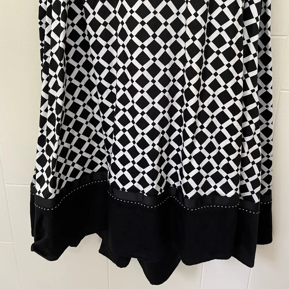 Lane Bryant Faux Wrap Sleeveless Dress Black White Belted Fit & Flare ~ Size 22 - Image 10