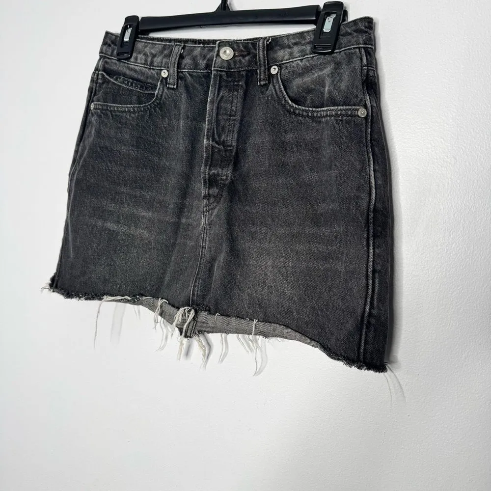 Free people charcoal Aline denim skirt size 27 - Image 4