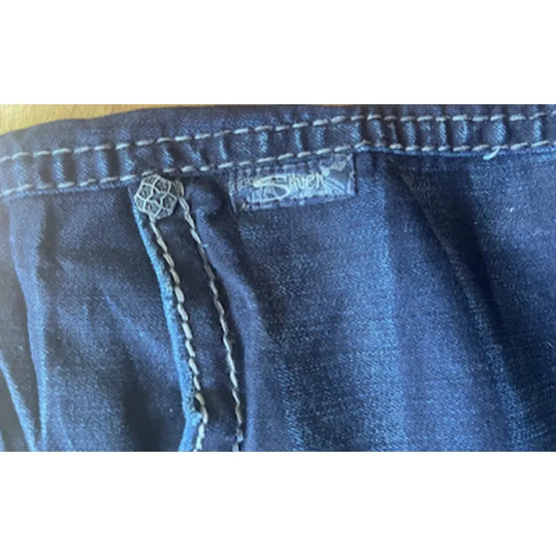 Silver Suki Dark Wash Midrise Slim Bootcut Women's Jeans W28/L33 - Image 5