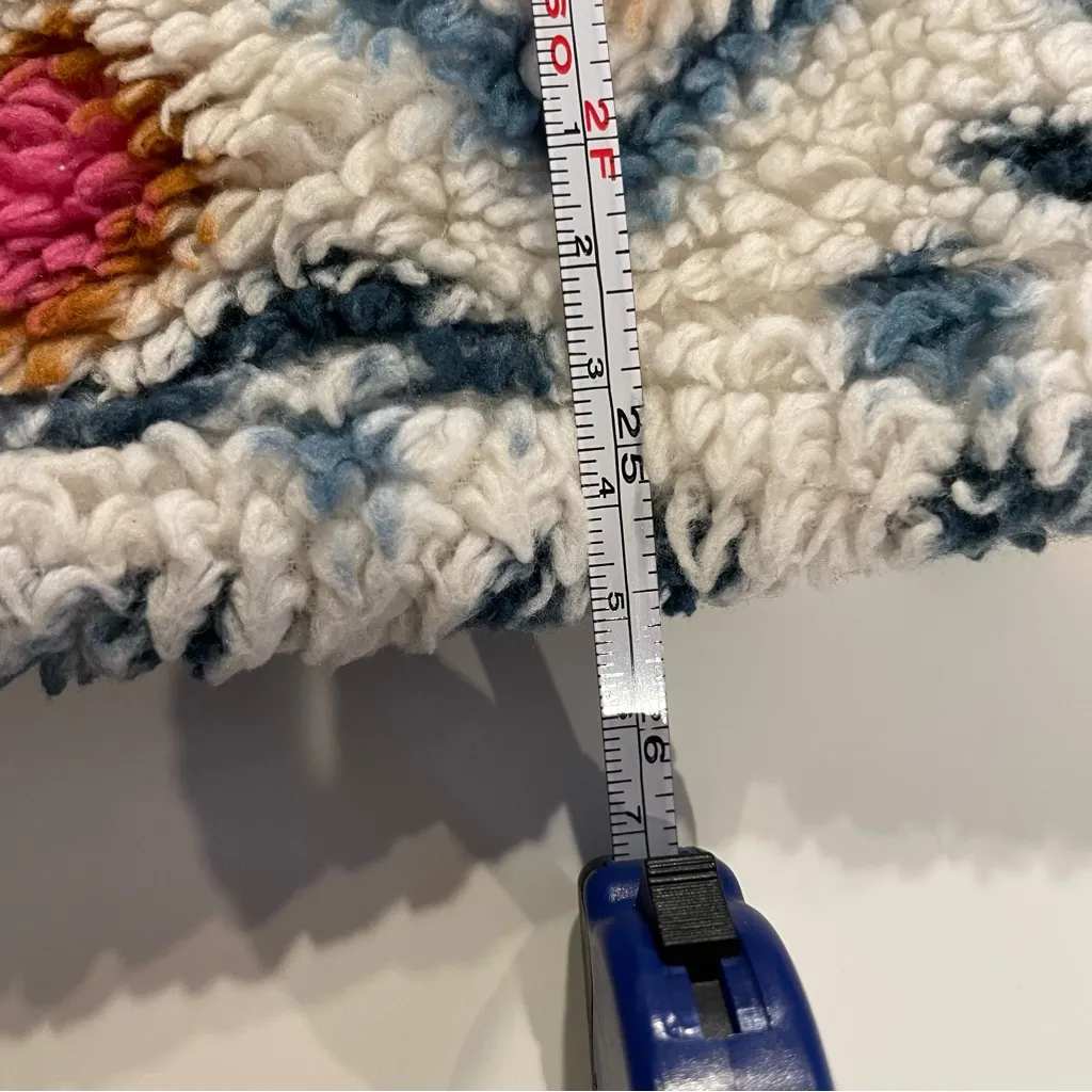 Eddie Bauer 1/4 Zip Up Collared Fleece Pull Over Size Large Aztec Southwest - Image 9