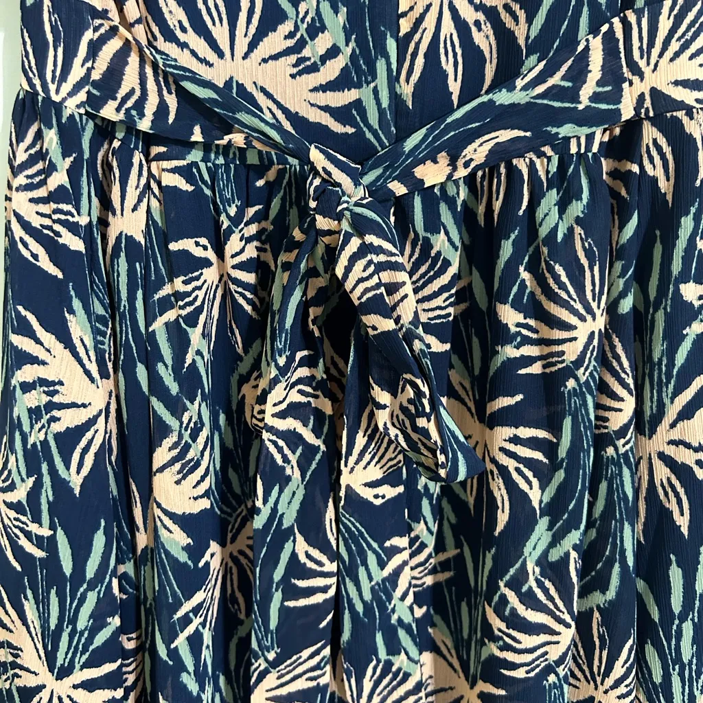 Madewell Ruffle-Sleeve Midi Dress in Oasis Palms‎ - Image 7