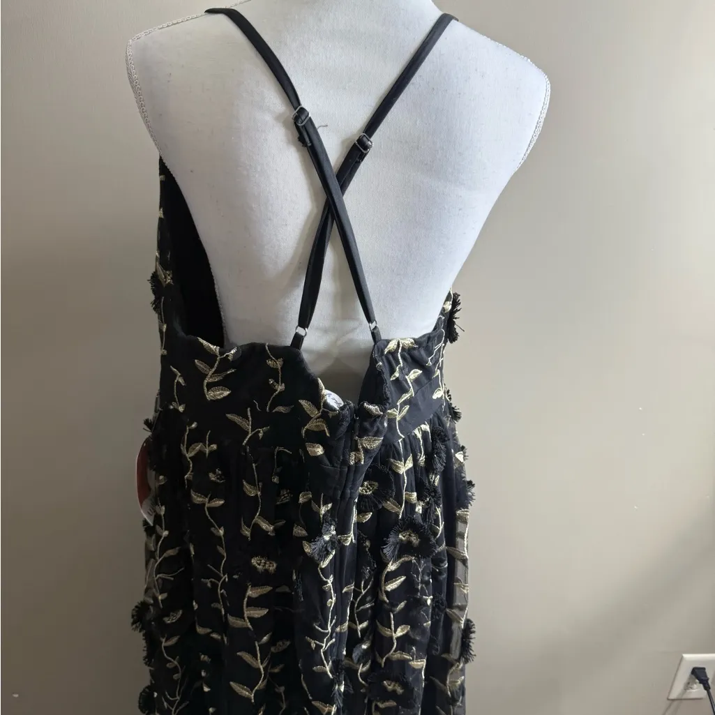 NWT Arula Elegant Black and gold Embroidered Dress size B 2xl Party - Image 12