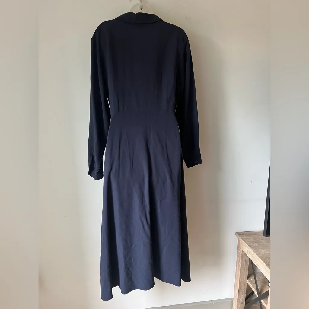 Nordstrom Navy Long Sleeve Midi Wrap Dress
Size: Estimated Large - Image 4