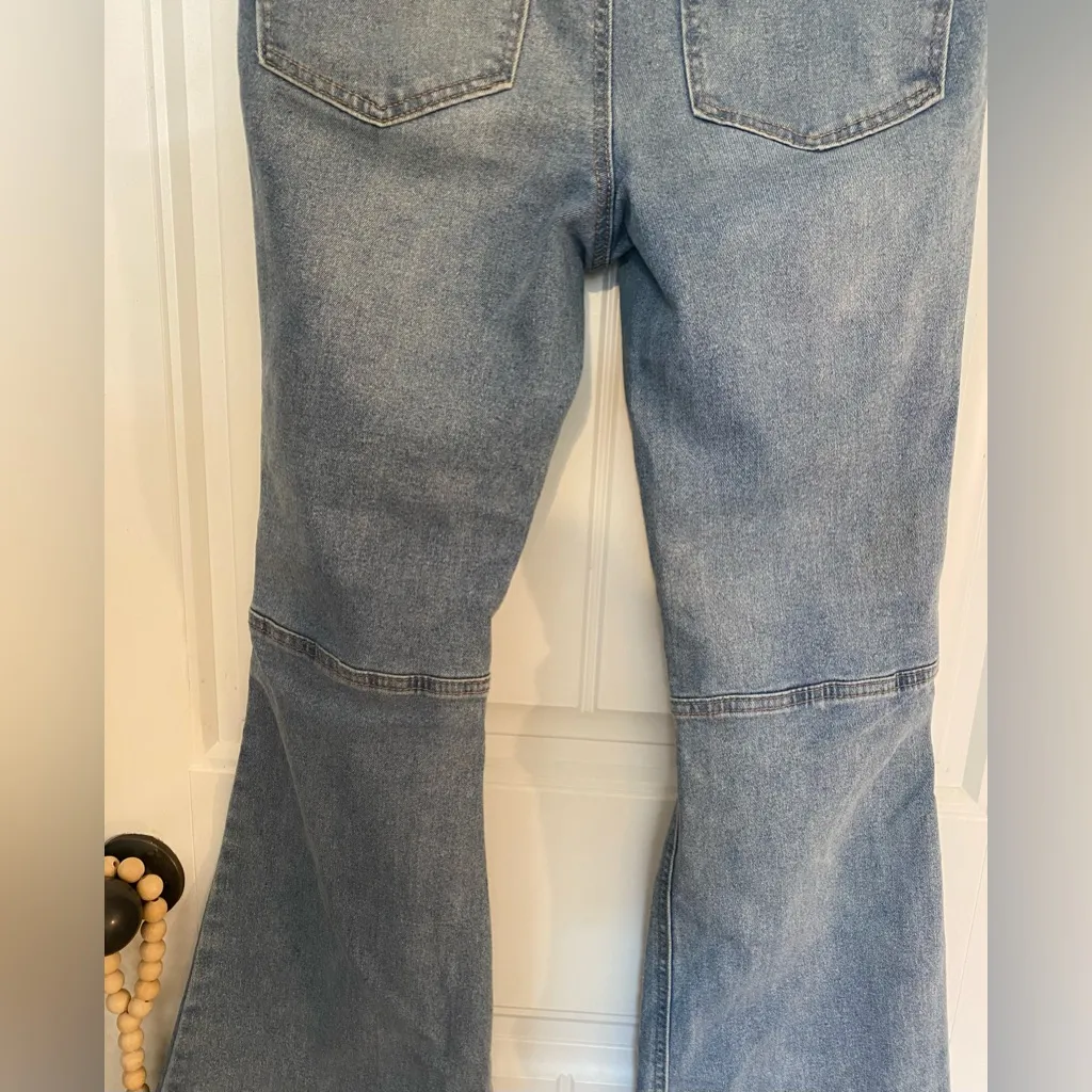Womens high rise distressed flared ripped denim jeans size 5 - Image 3