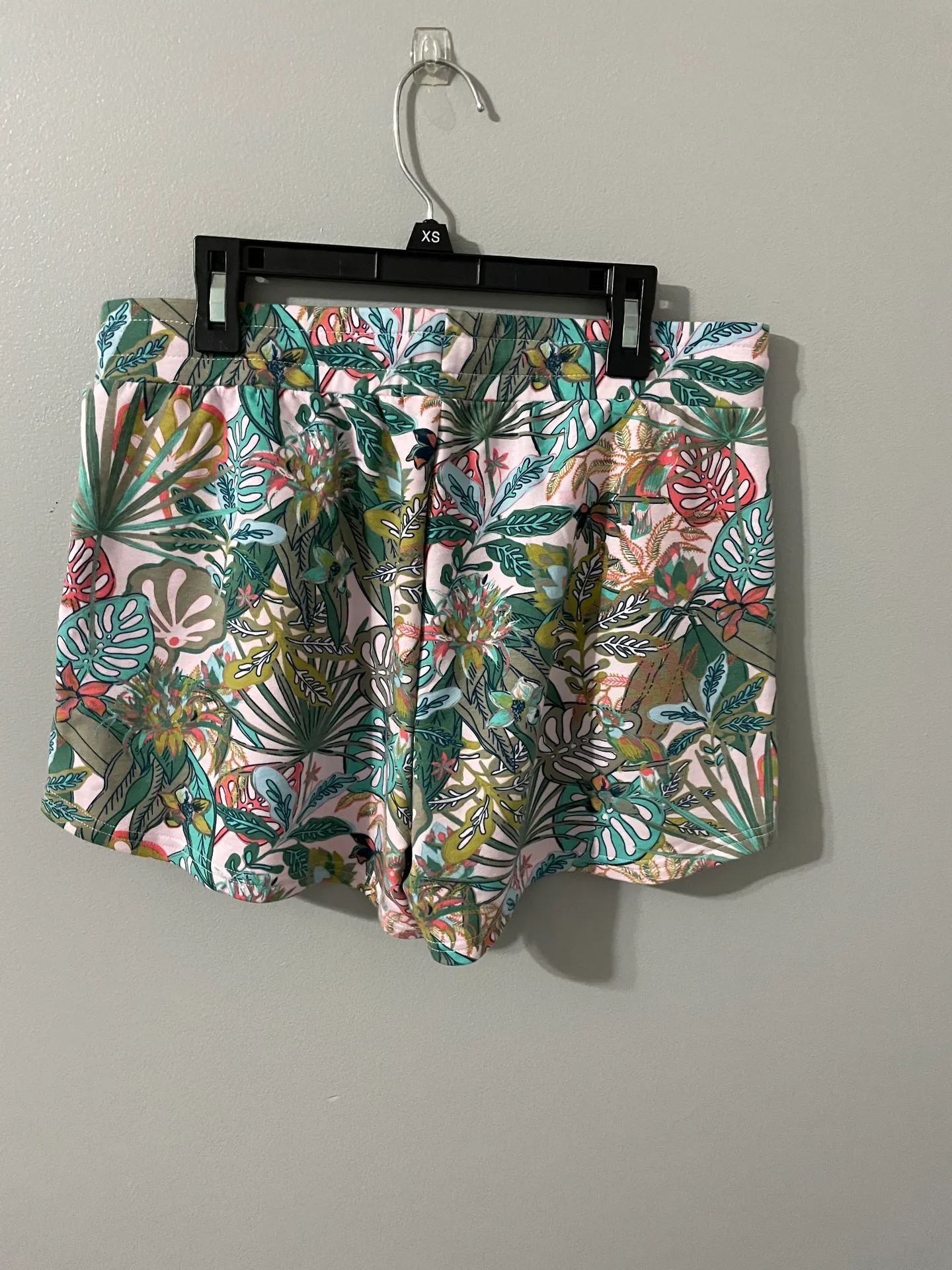 Vera Bradley Shorts - Image 3