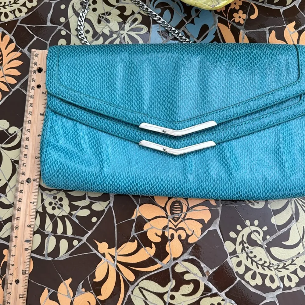 WHBM WHITE HOUSE BLACK MARKET SNAKE SKIN CROSSBODY BAG - Image 7