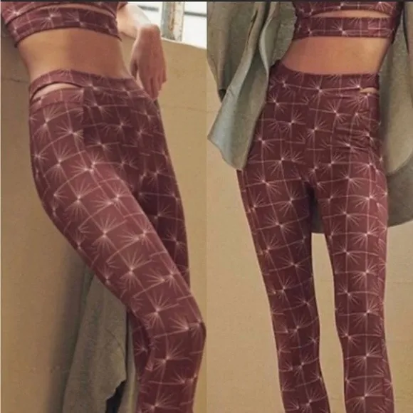 Free People Movement High-rise Cut Out Sneak Peak Printed Leggings - Image 3