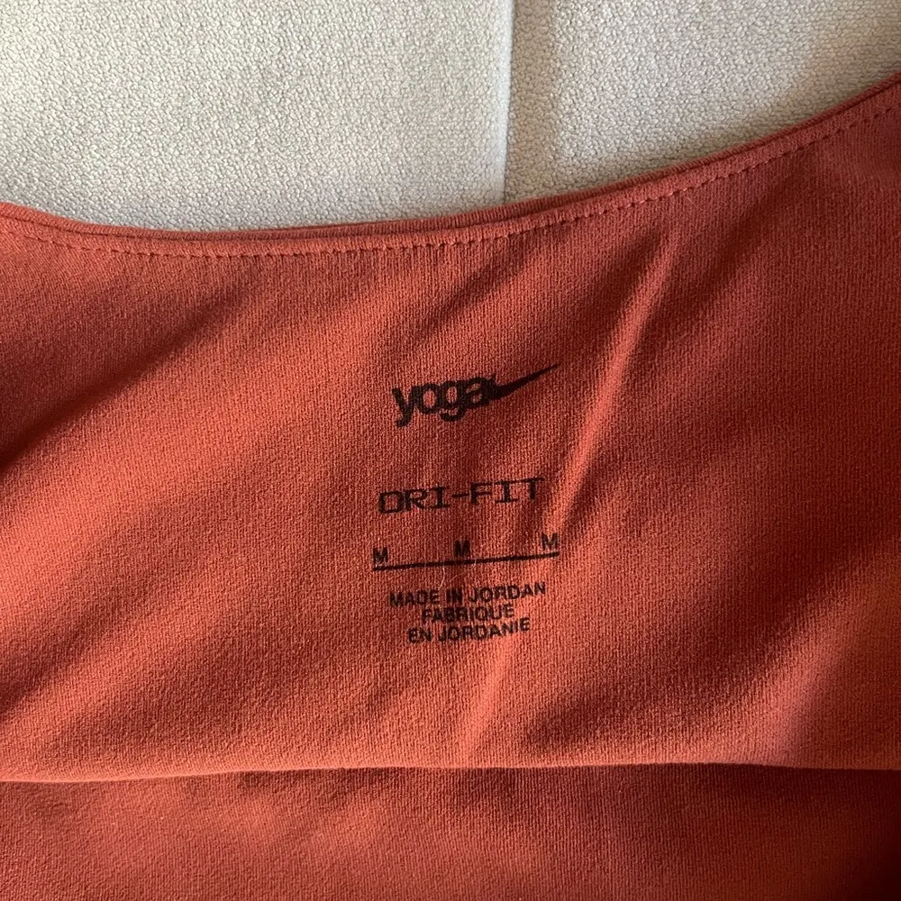 Nike rust Sports Bra with Scoop Neck - Image 3