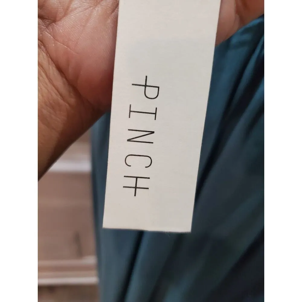 Bobbie Sharma Pinch Denim V - Image 8