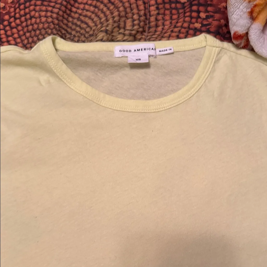 Good American Light Yellow Tee - Image 3