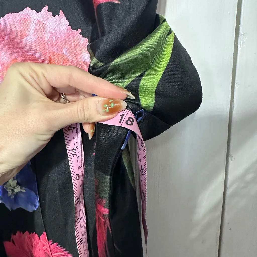 Carolina Herrera short sleeve shift dress black multi floral mini NEW small S20 - Image 8