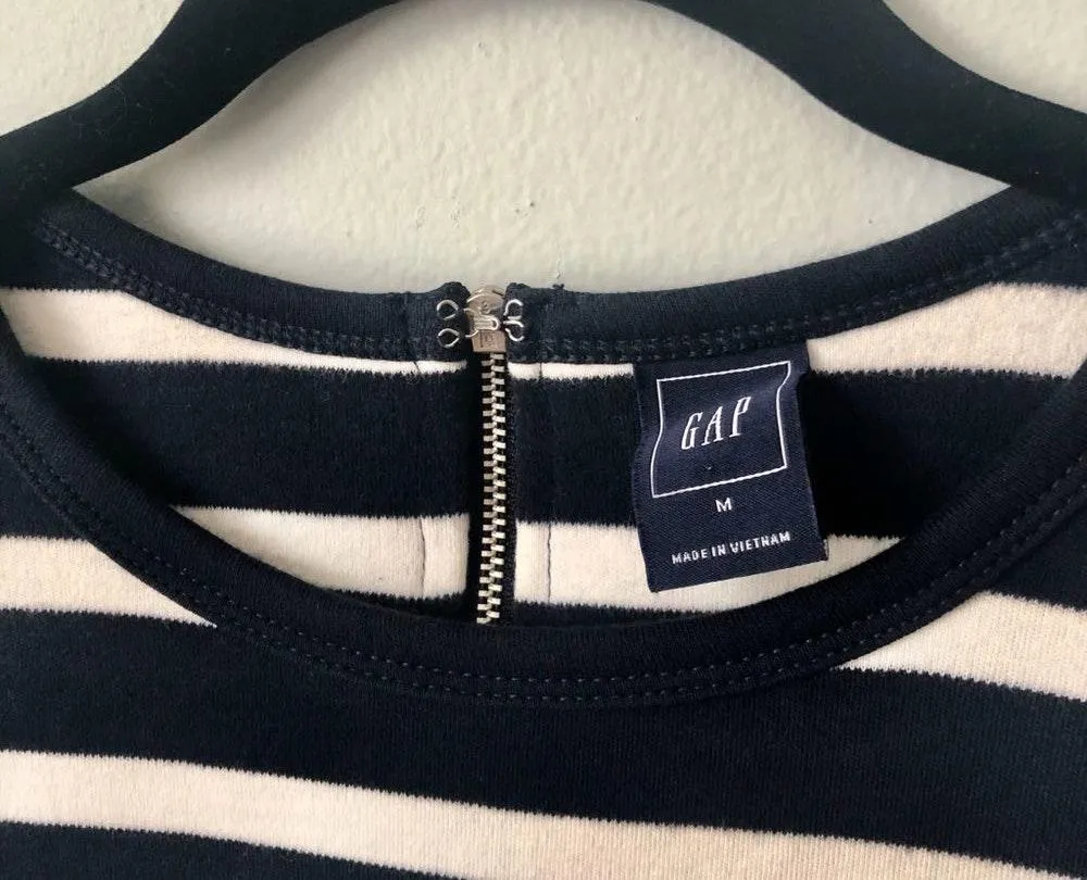 Gap 💈 EUC Striped Peplum Top - Image 8