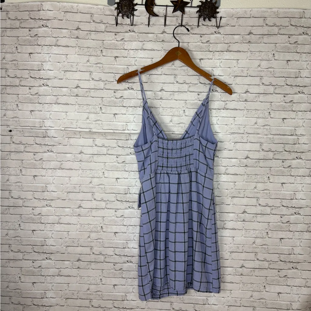 Urban Outfitters Light Blue Windowpane Grid Print Surplice Linen Mini Dress - Image 4