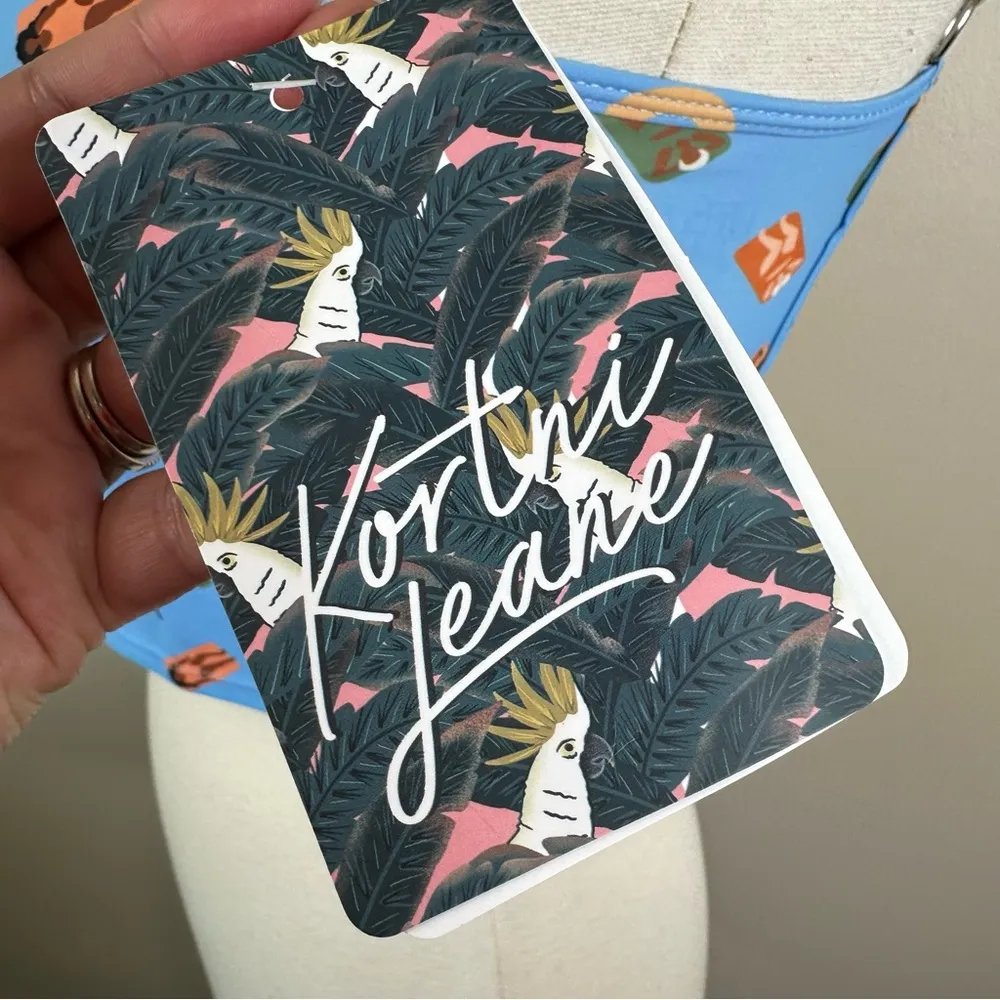 NEW Kortni Jeane Swim Top Womens M Blue Novelty Print Mix N Match Swimwear - Image 4