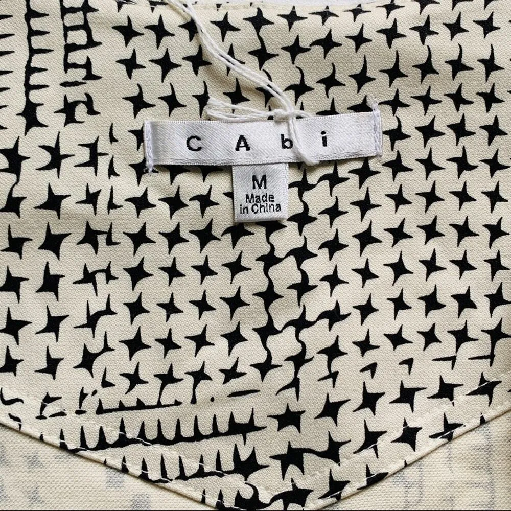 CAbi Jacket Black Cream Houndstooth Short Sleeve Zip Front Medium NWOT - Image 2