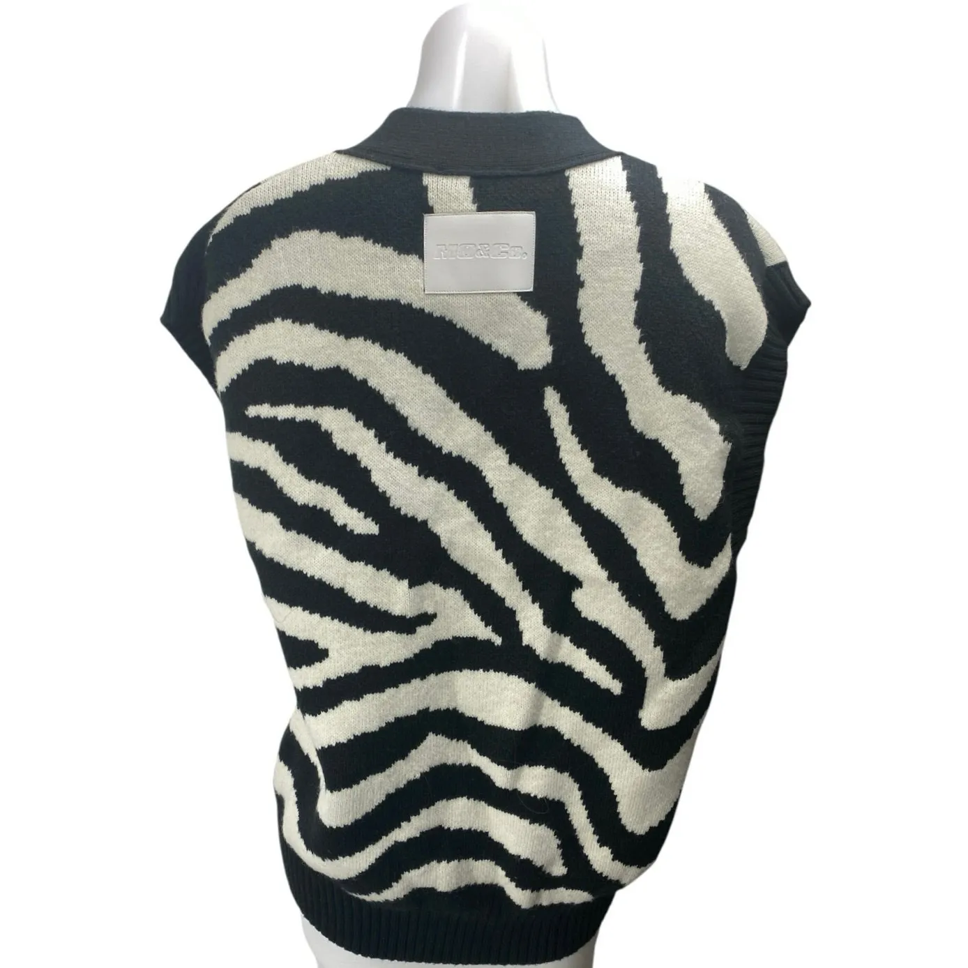 MO&Co Black White Wool Zebra Animal Print Short Sleeve Cardigan Sweater Size L Size L - Image 2