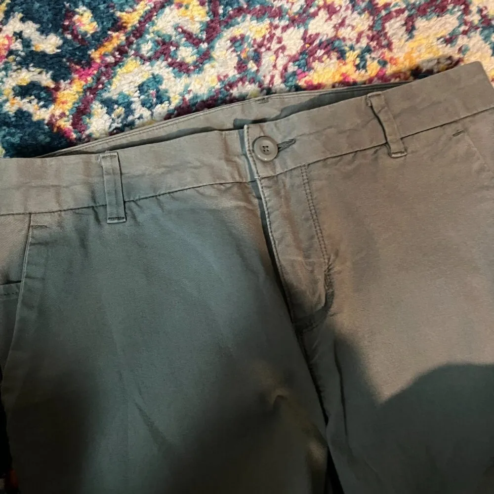 Patagonia size 4 pants - Image 5