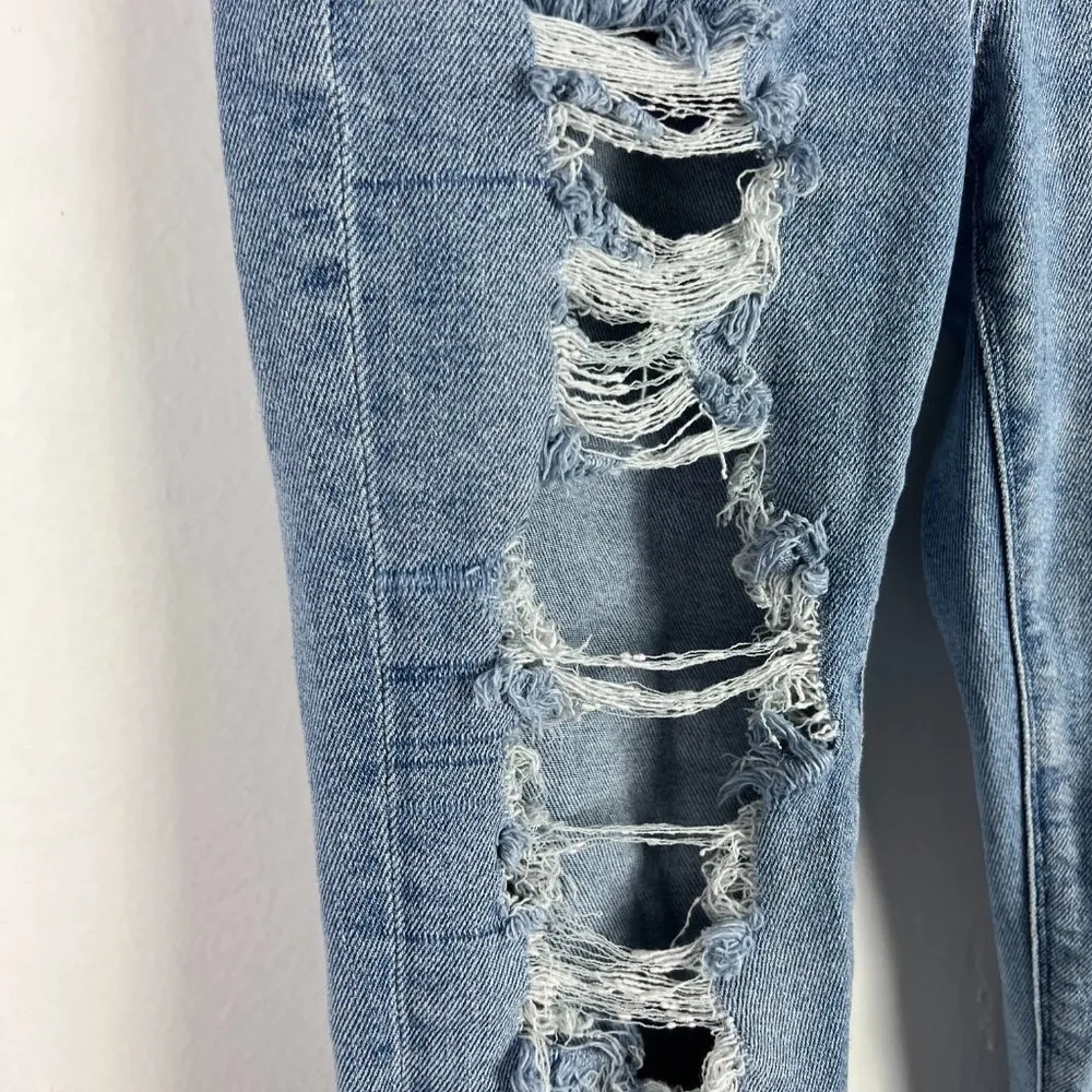 American Eagle Stretch Mom Jean Distressed Destroyed Size 00 EUC T2632 - Image 4