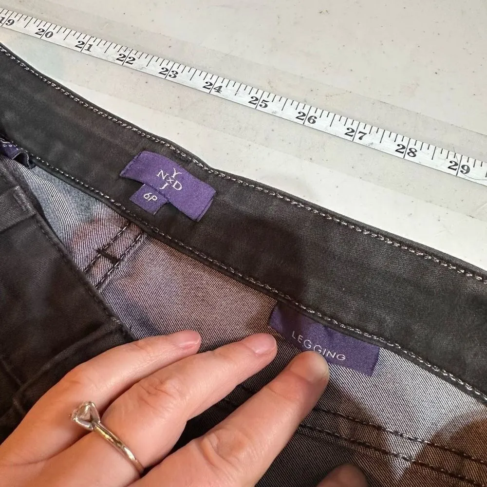 NYDJ Women's Mid-Rise Stretch Skinny Jeans Charcoal Dark Gray Black Size‎ 6P - Image 10