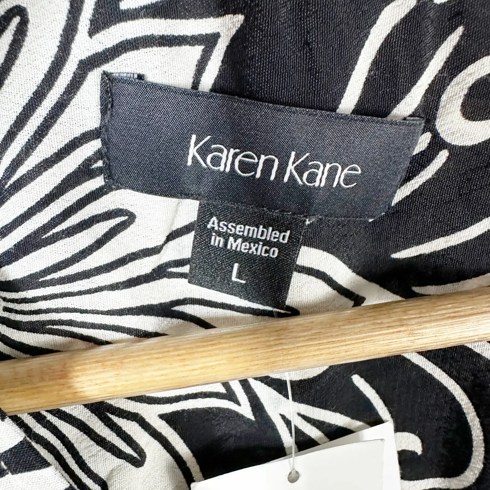 Karen Kane Blouson Sleeve Tie Front Casual Top Size Large - Image 3