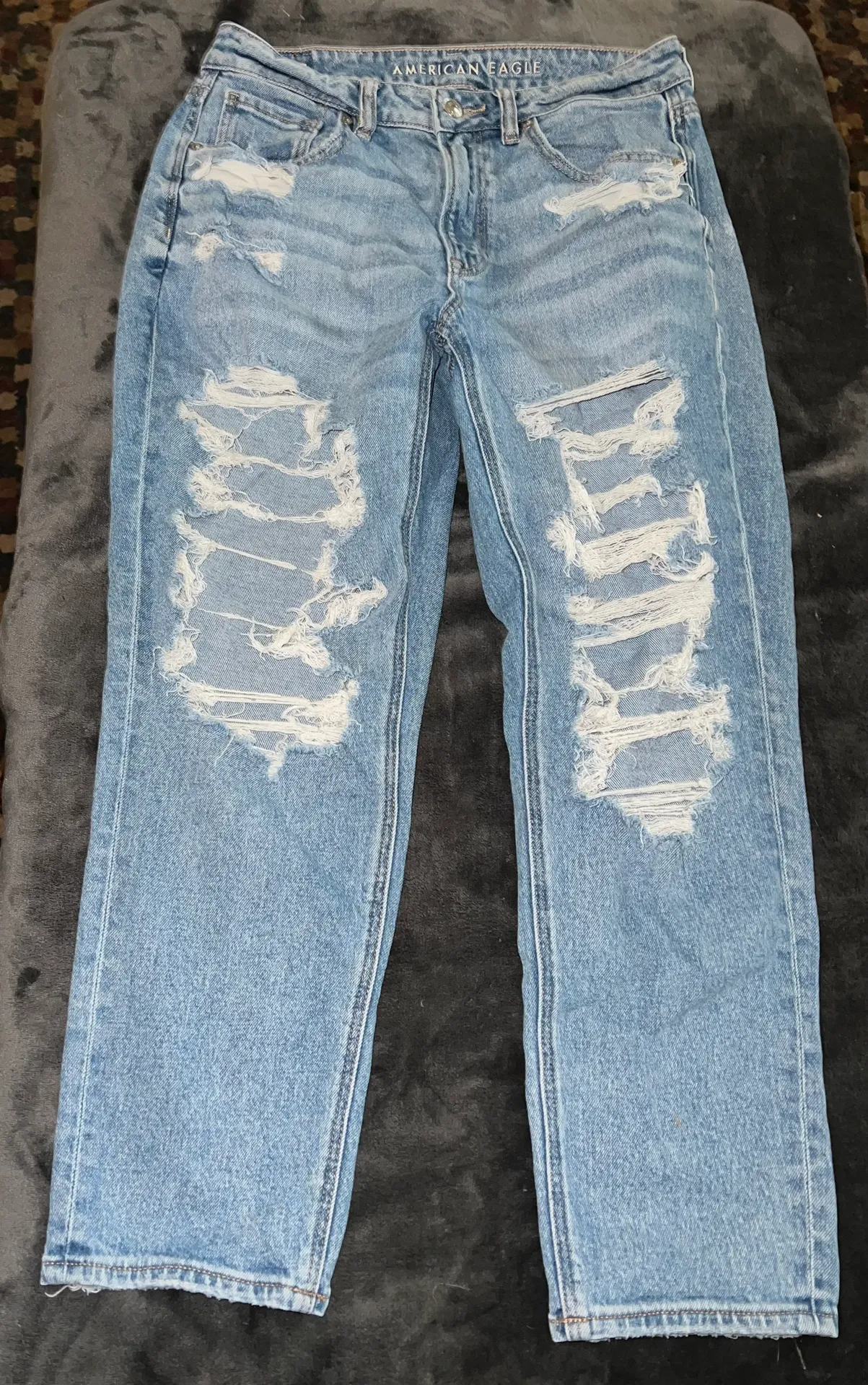 Stretch Ripped Mom Jean - Image 5