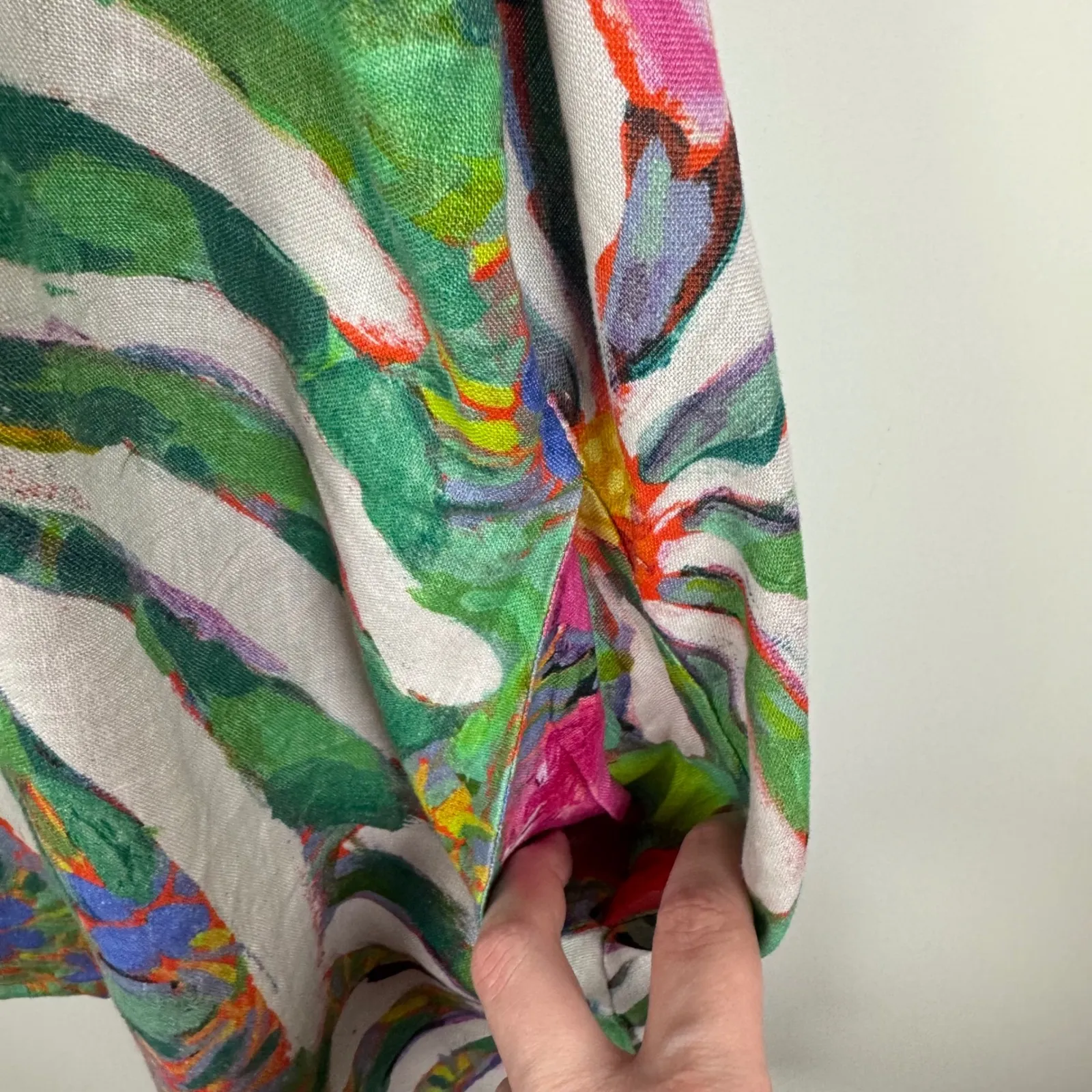 Claire Desjardins Where Butterflies and Bees Are Top 3X Floral Linen Artsy Flowy Green - Image 4